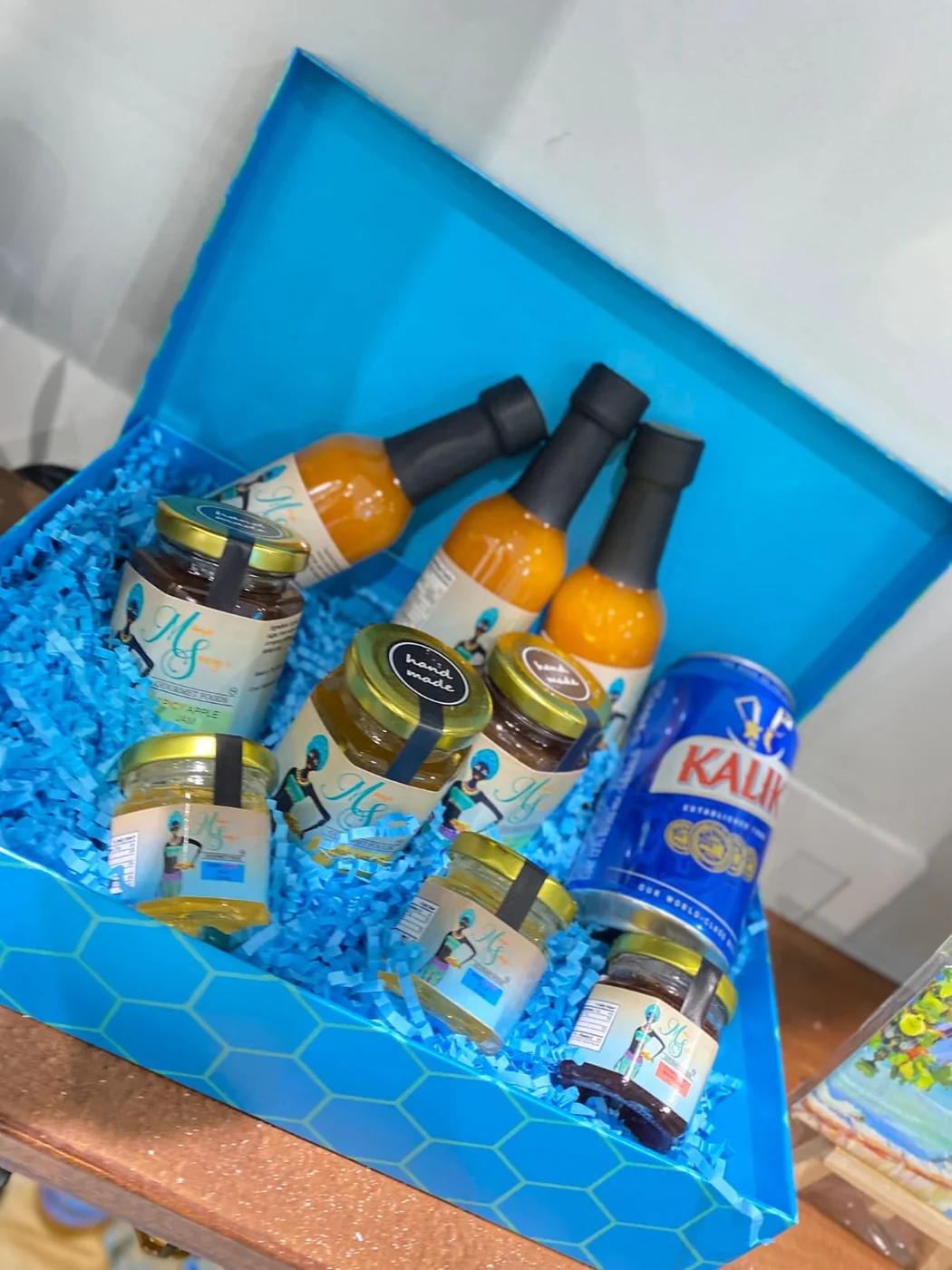 Blue Mama Sassy gourmet gift box